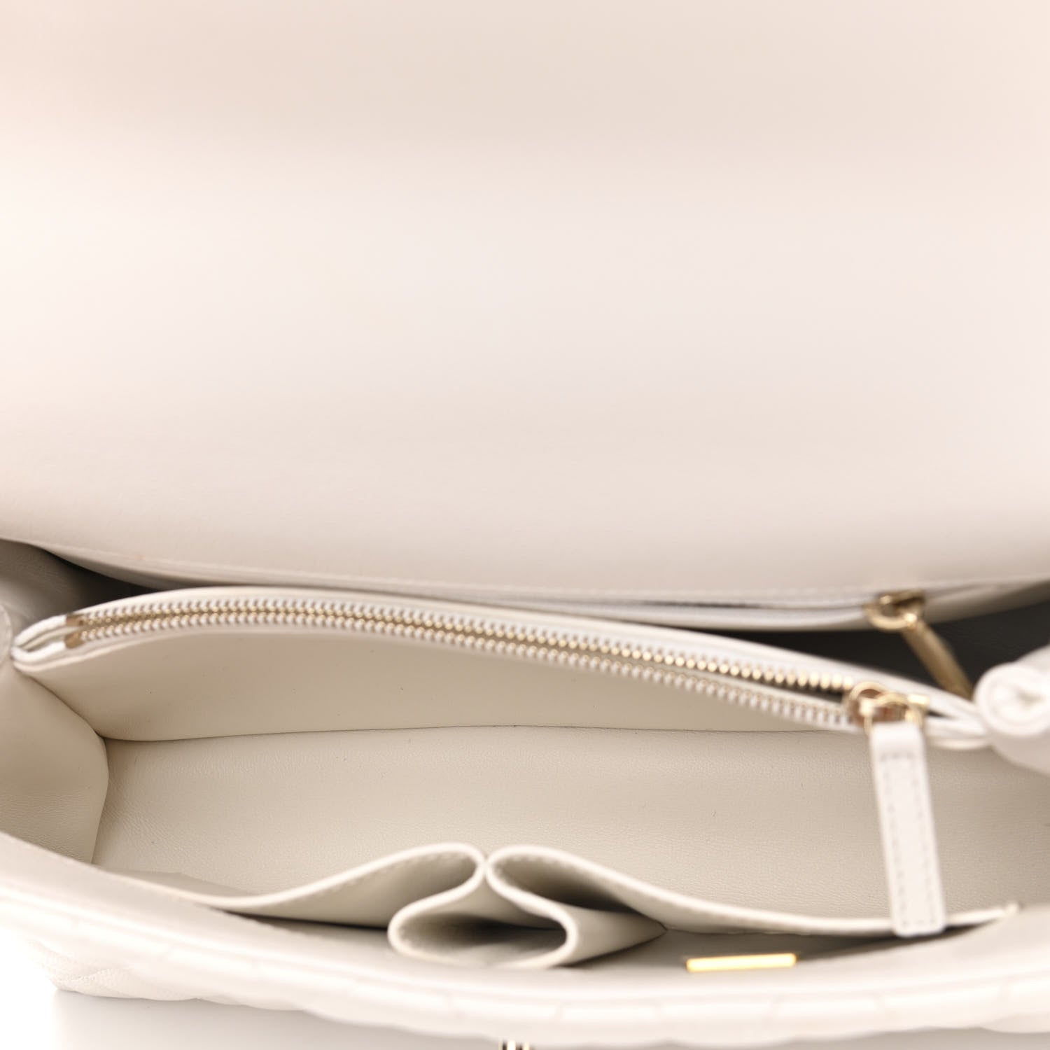 Chanel Caviar Quilted Small Coco Handle Flap White 5 of 11