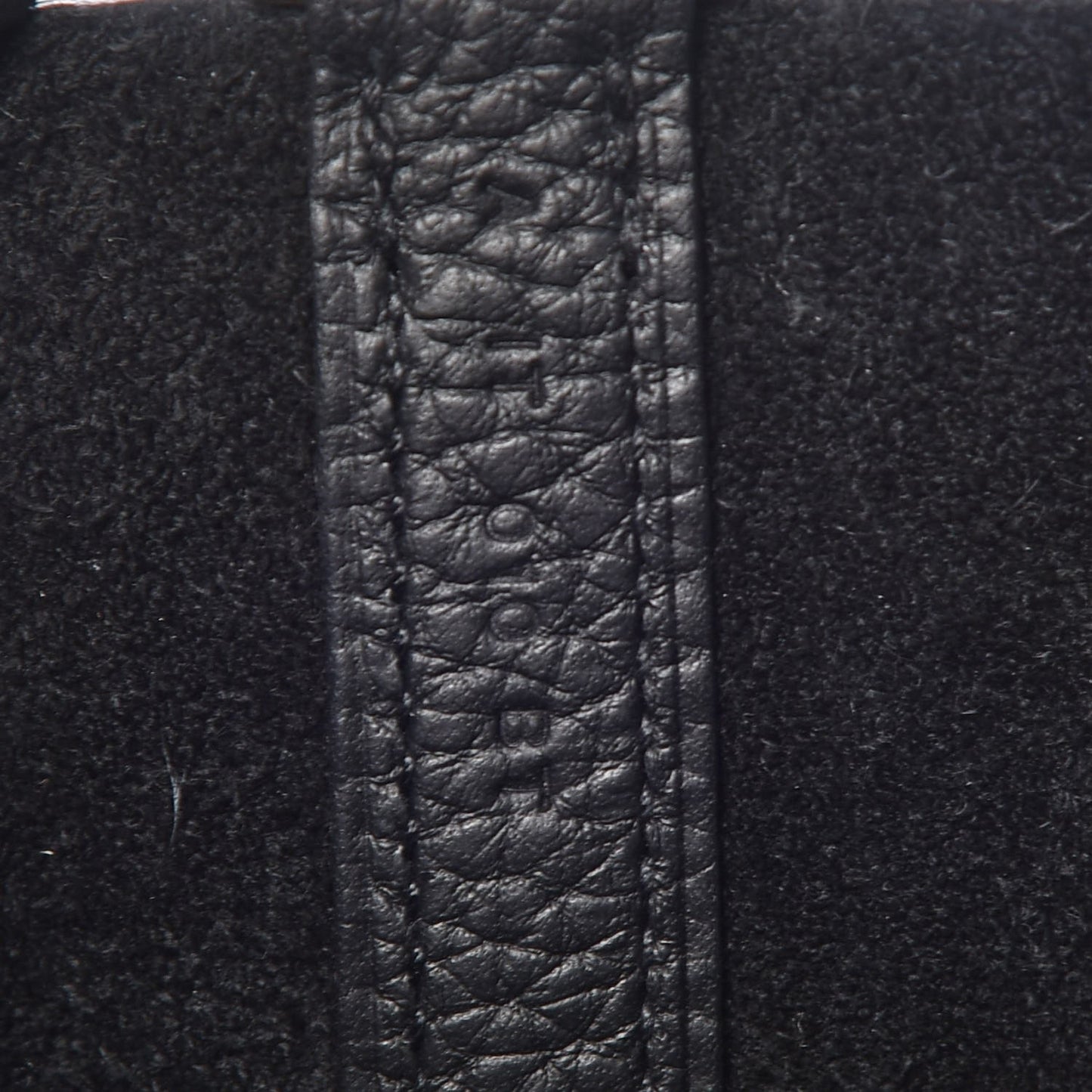 Taurillon Clemence Picotin Lock 22 MM Black