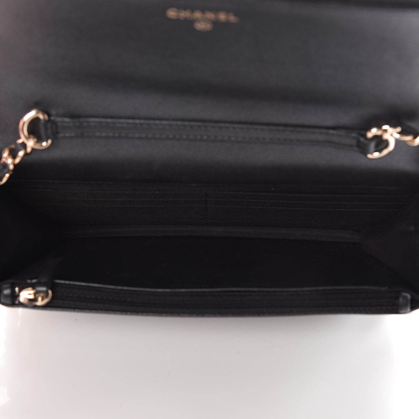 Iridescent Lambskin Quilted Pearl Wallet On Chain WOC Black
