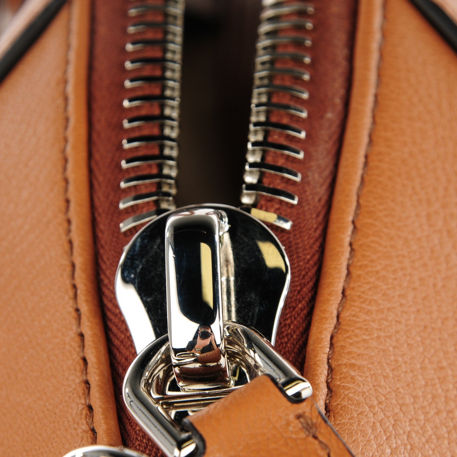 Givenchy Sugar Goatskin Medium Antigona Caramel Brown 8 of 8