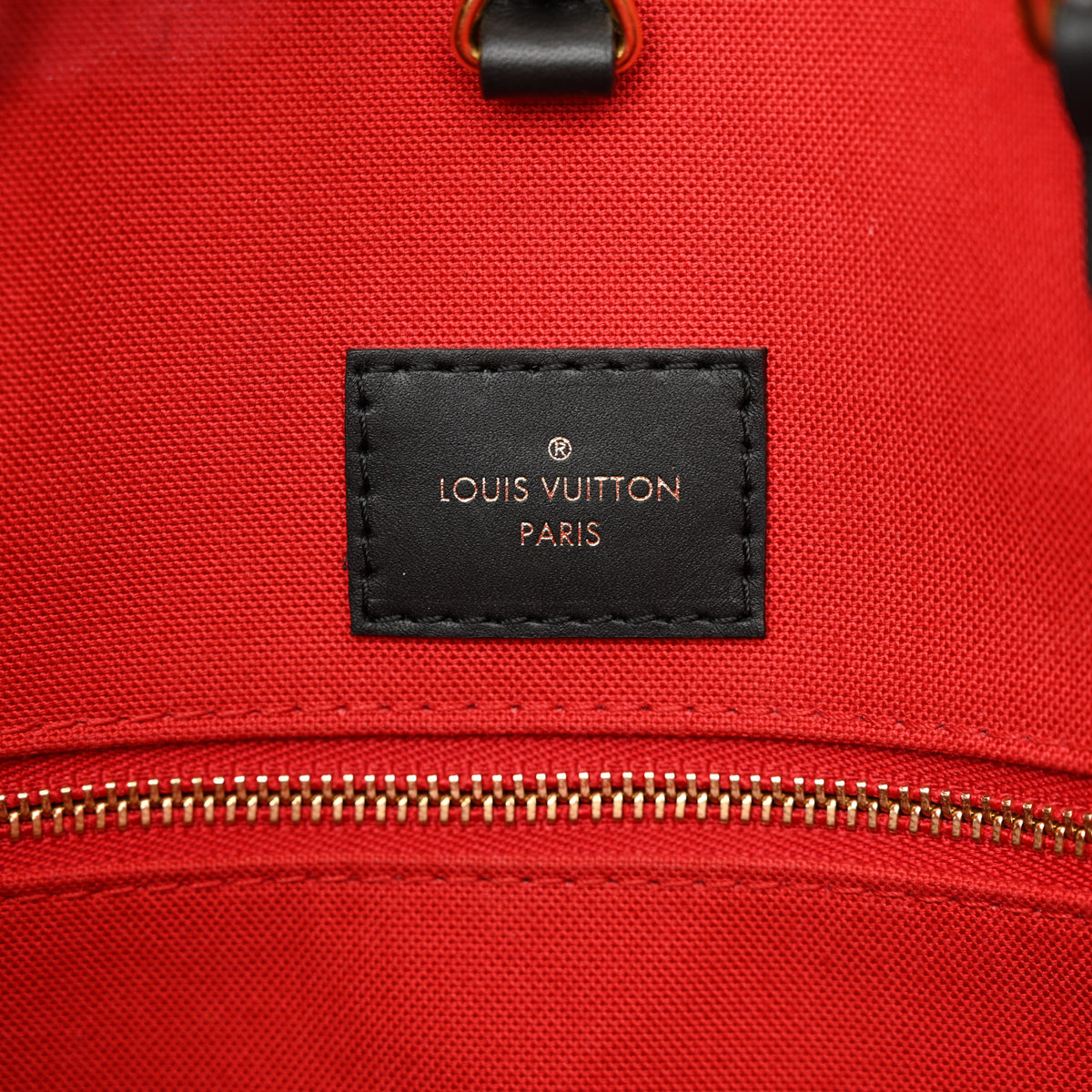 Reverse Monogram Giant Onthego MM
