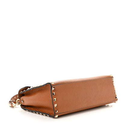 Valentino Garavani Pebbled Calfskin Small Rockstud Single Handle Flap Bag Light Cuir 4 of 9