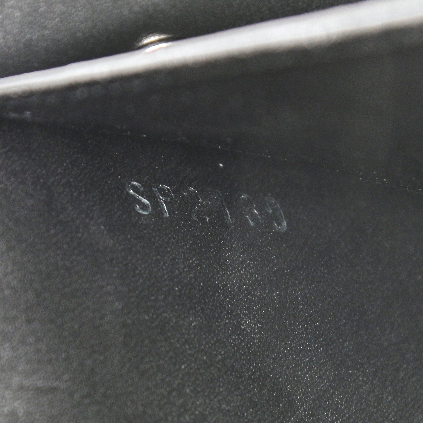 Epi Trunk Chain Wallet Black