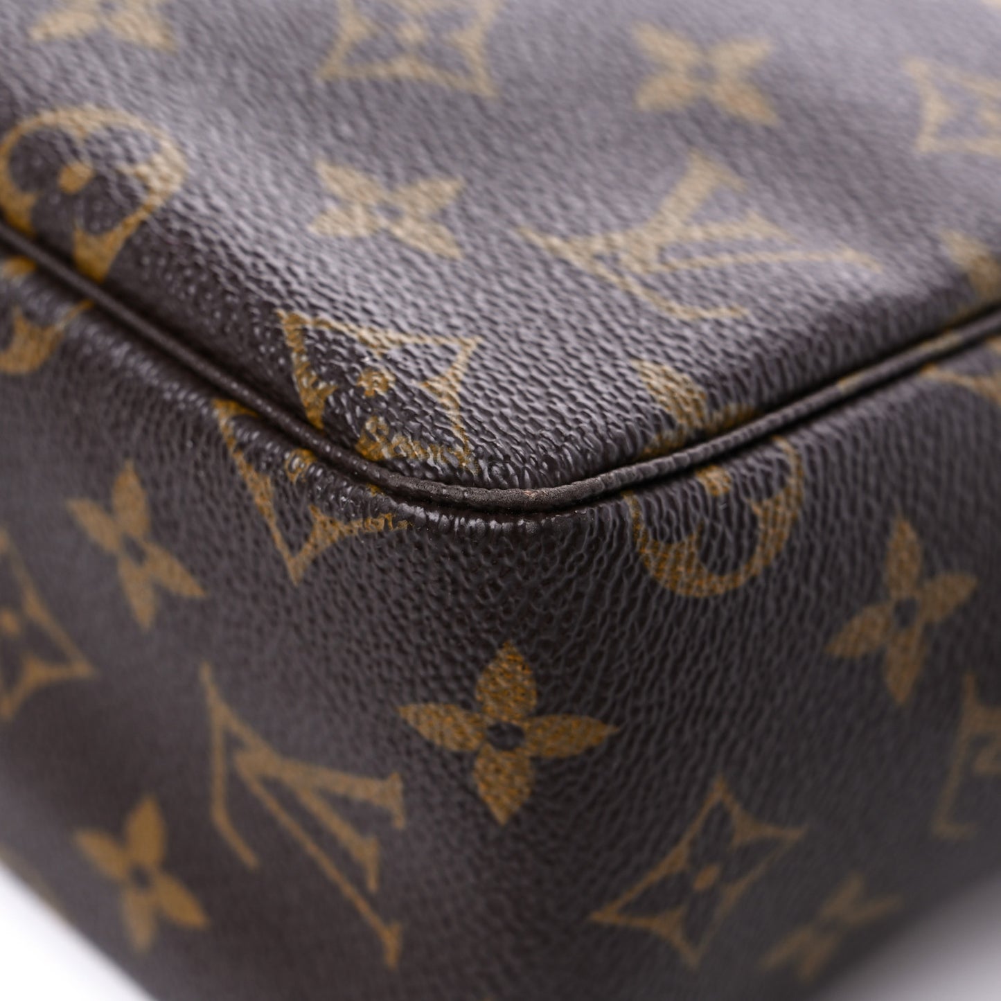 Monogram Trousse Toilette 28