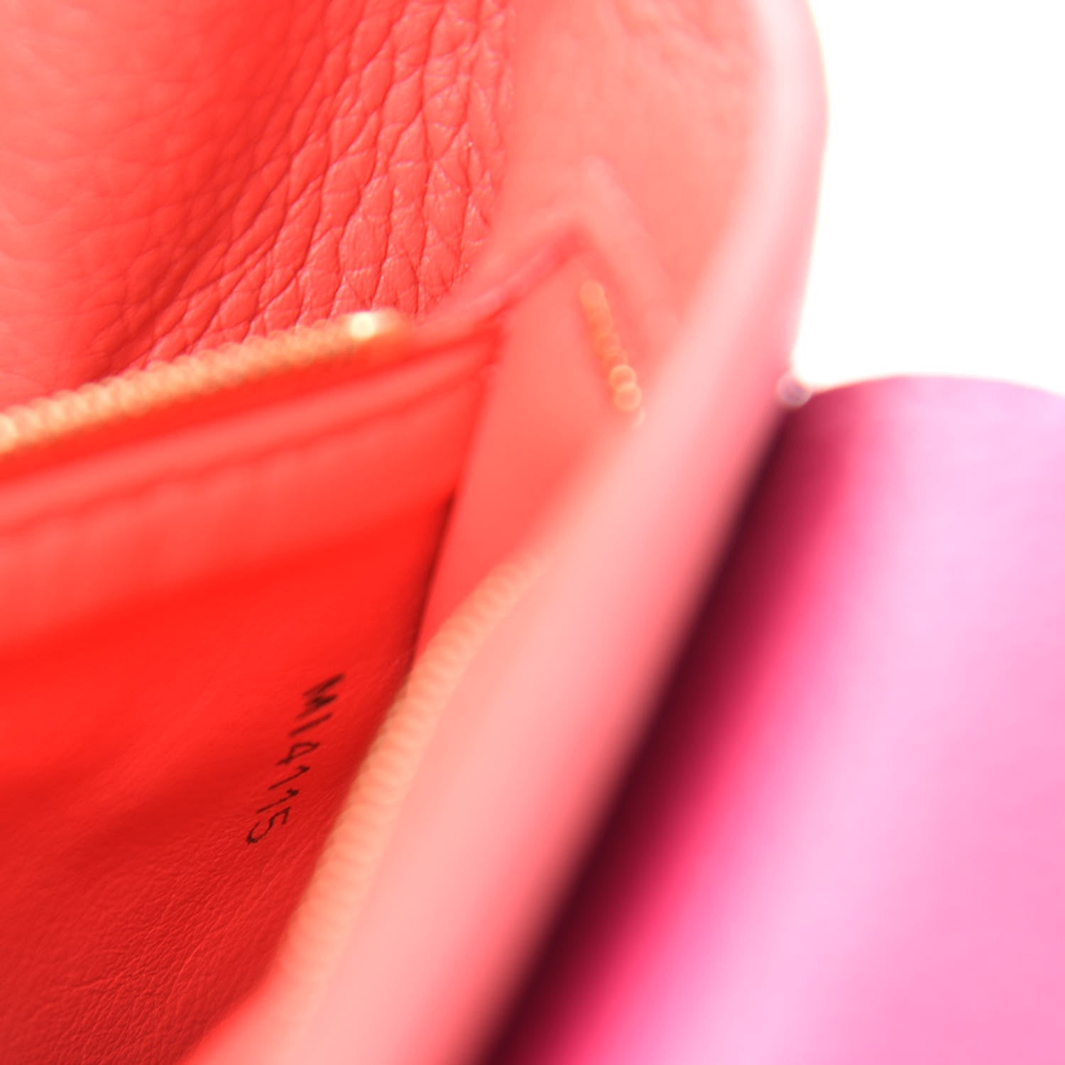 Louis Vuitton Taurillon Capucines BB Hibiscus Flamingo 9 of 10