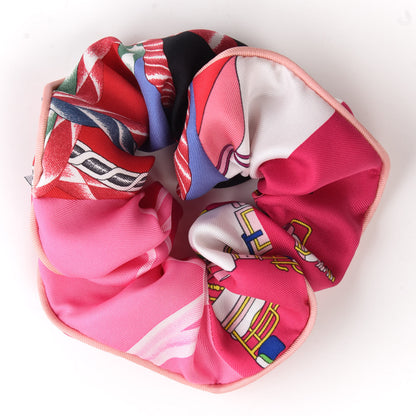 Hermes Silk Patchwork Claudia Scrunchie Multicolore 3 of 5