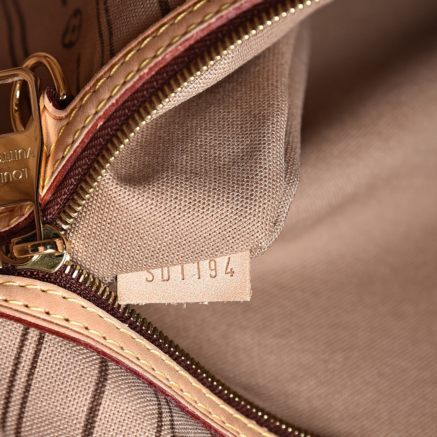Louis Vuitton Monogram Delightful PM 7 of 16