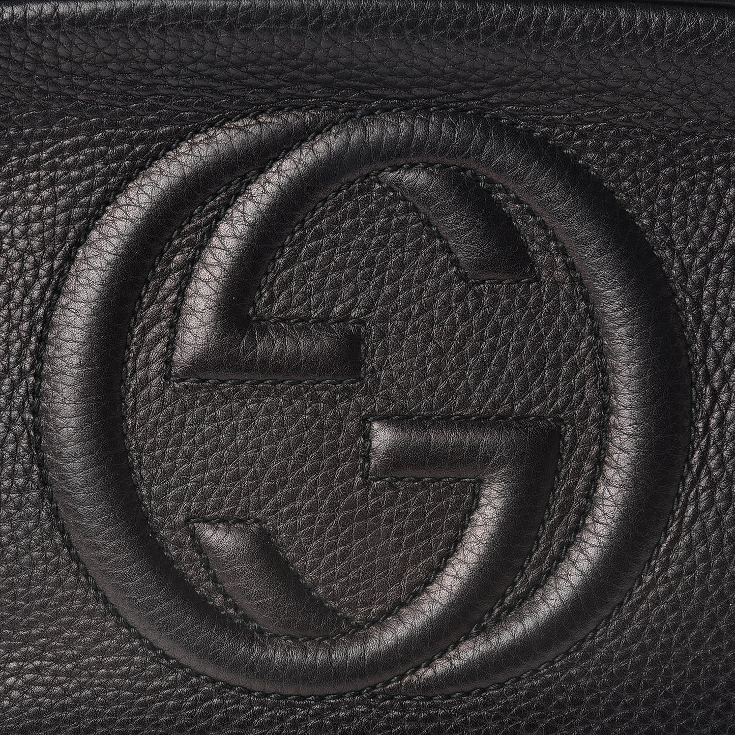 Pebbled Calfskin Small Soho Disco Bag Black