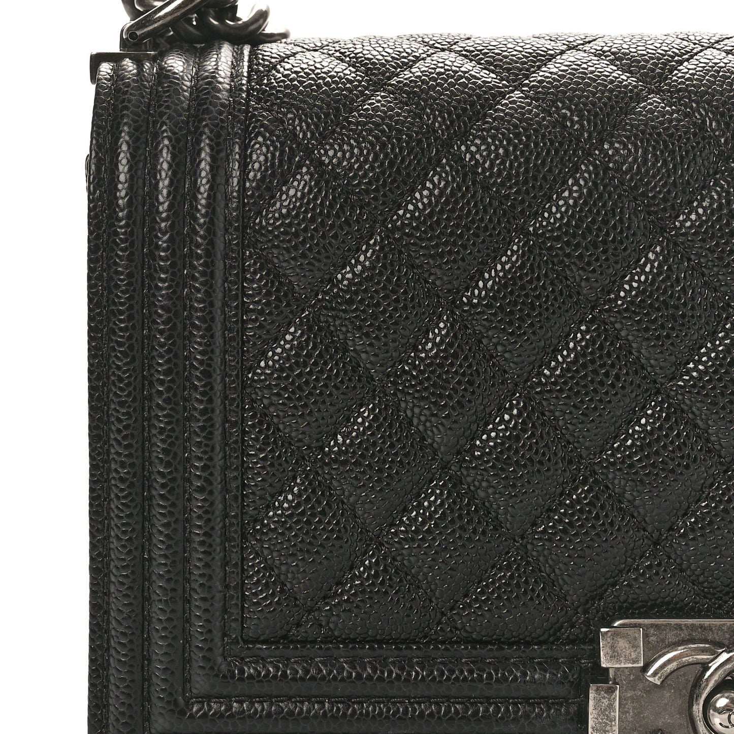 Caviar Quilted Medium Boy Flap Black