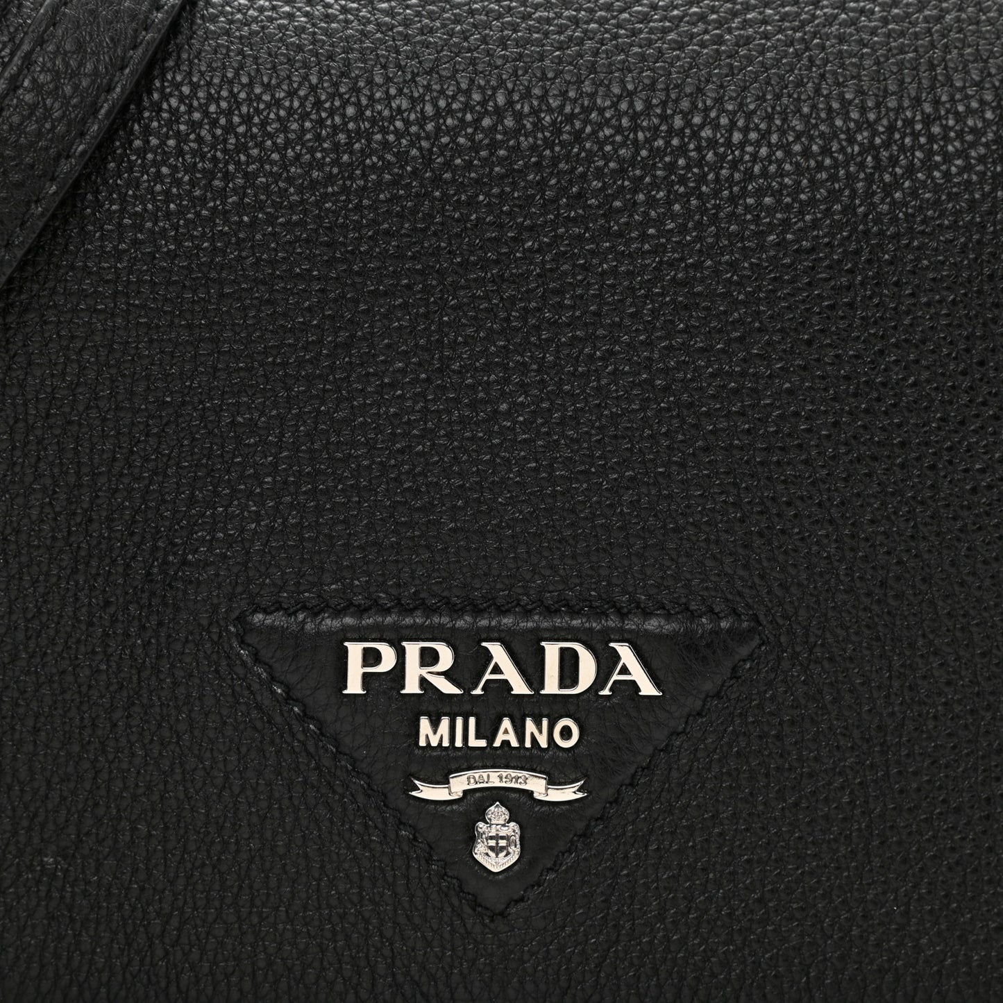 Vitello Daino Soft Flap Crossbody Black