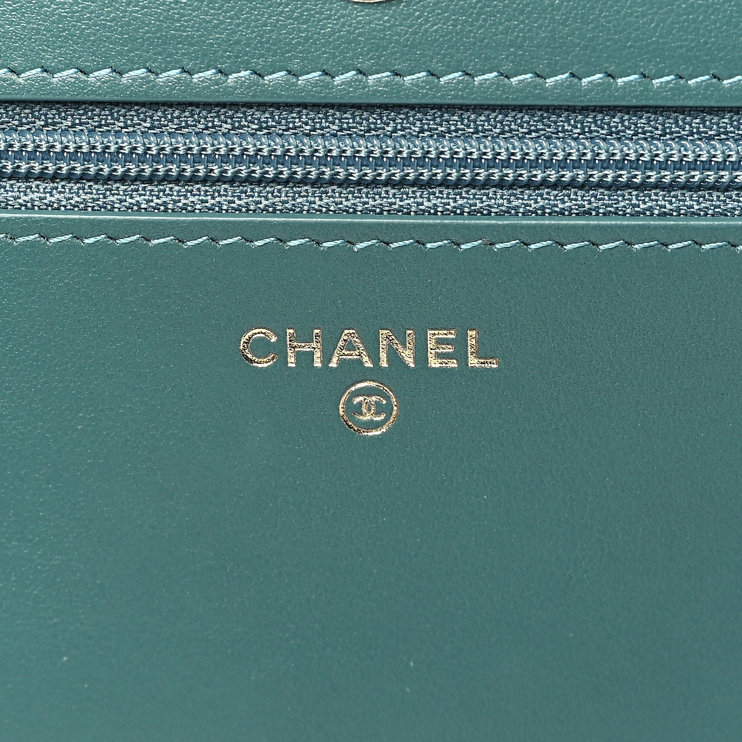Caviar Quilted Boy Wallet On Chain WOC Green