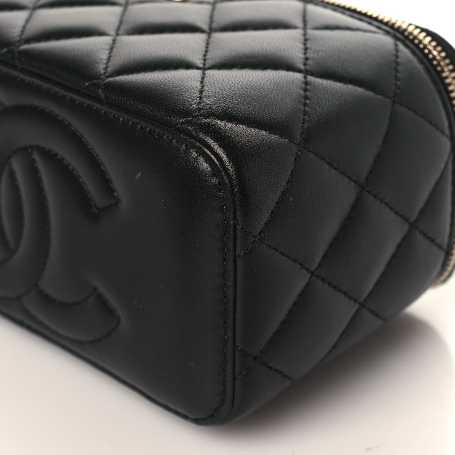 Chanel Lambskin Quilted Small Pearl Crush Vanity Case With Chain Black 9 of 10
