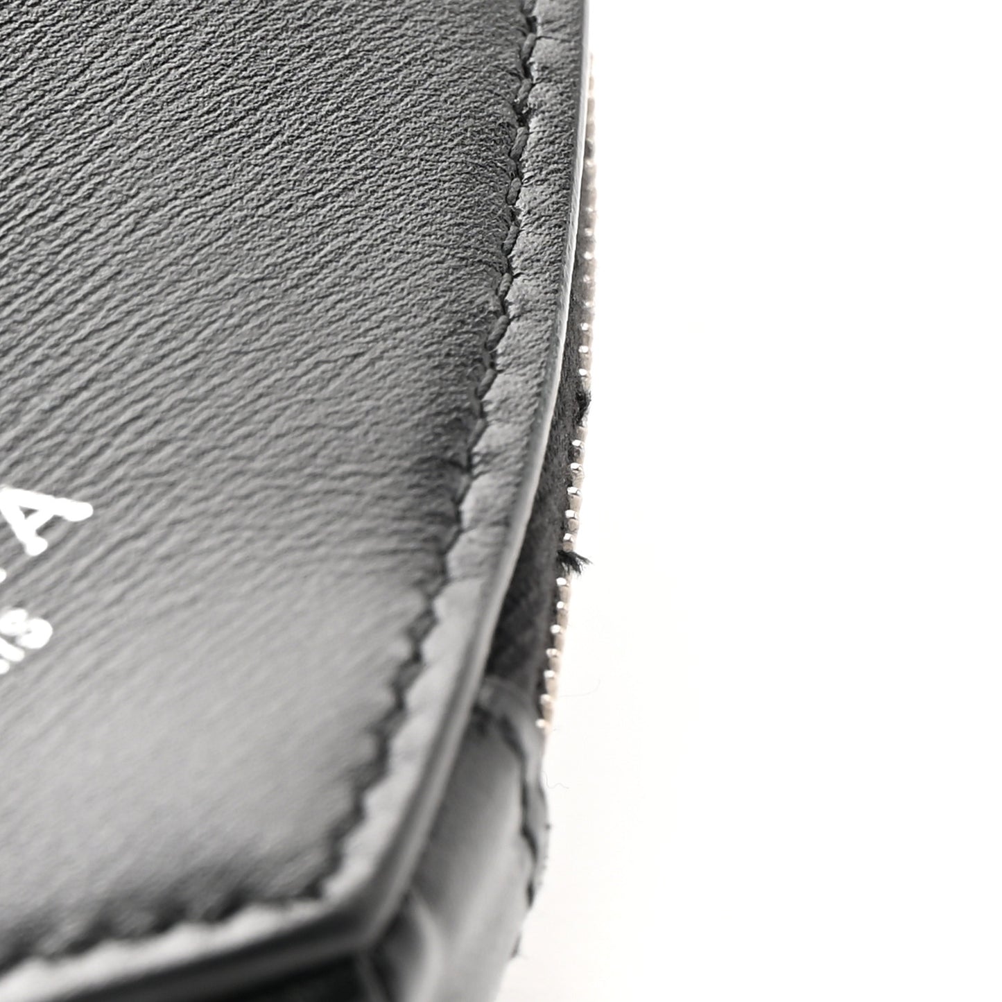 Calfskin Le Coeur Bag Black