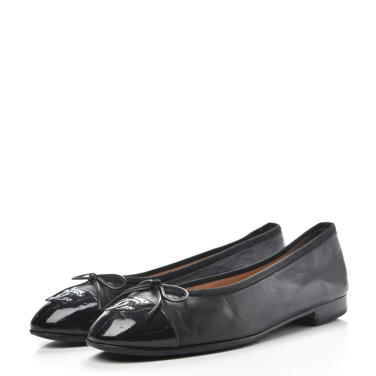 Lambskin Patent Cap Toe Ballerina Flats 37.5 Black