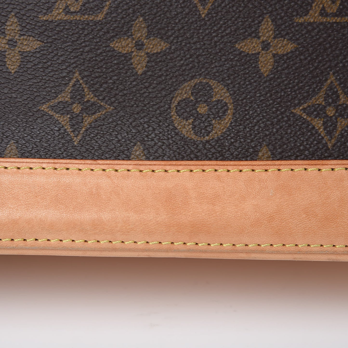 Monogram Alma PM