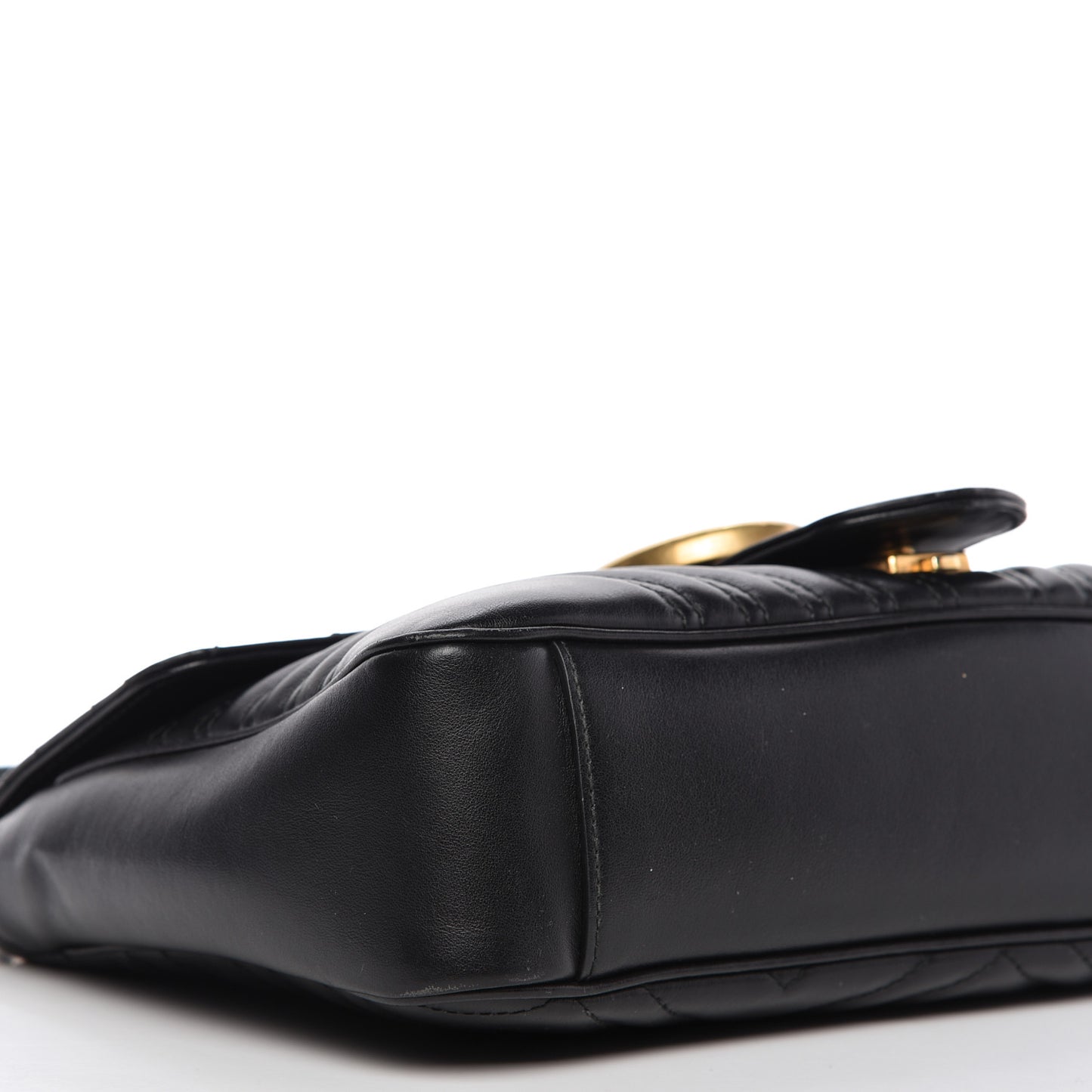 Calfskin Matelasse Medium GG Marmont Shoulder Bag Black