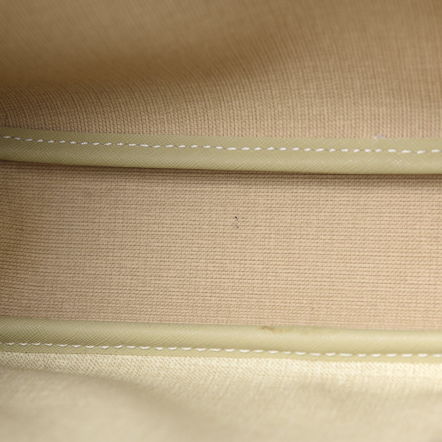 Louis Vuitton Monogram Reporter PM 12 of 12