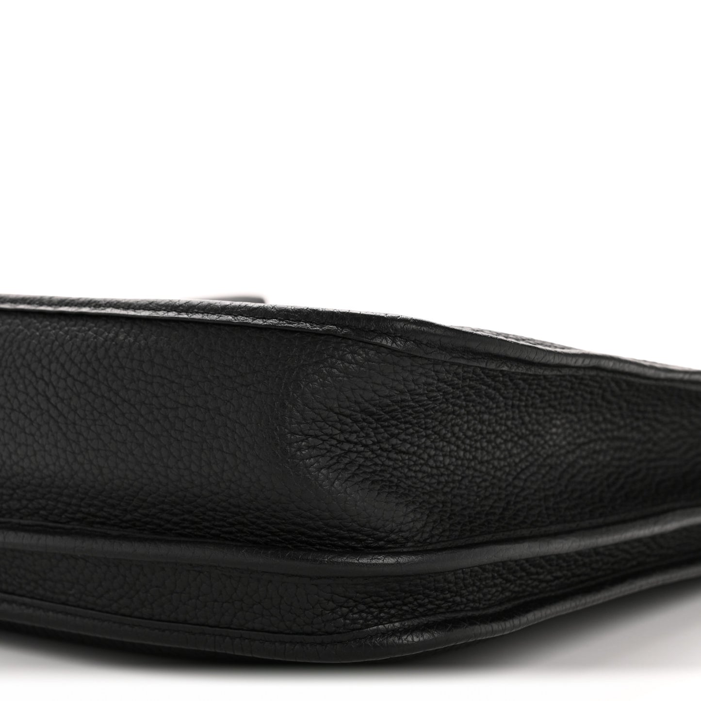 Taurillon Clemence Evelyne III PM Black