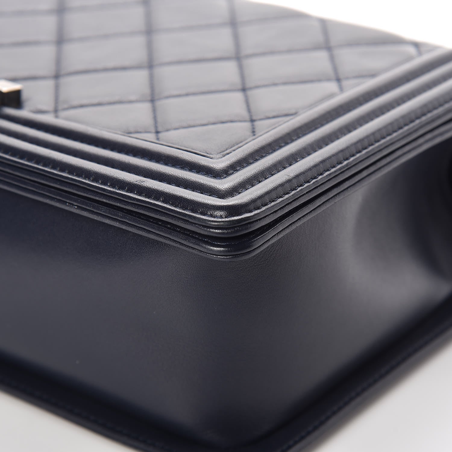 Chanel Lambskin Quilted New Medium Boy Flap Navy 19 of 26