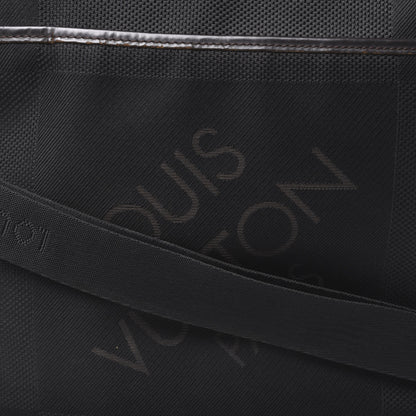 Louis Vuitton Damier Geant Petit Messenger Bag Black 8 of 8