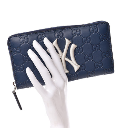 Gucci X MLB Guccissima Signature NY Yankees Embroidered Zip Around Wallet Royale Ivory 2 of 10