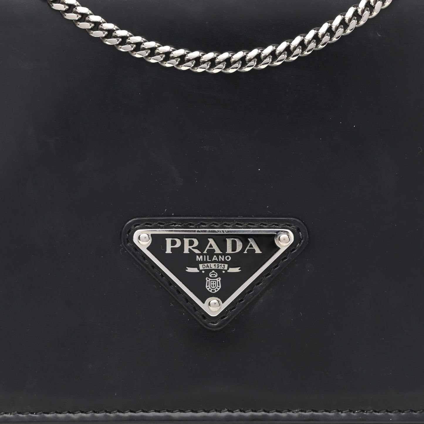Spazzolato Flap Slide Chain Shoulder Bag Black