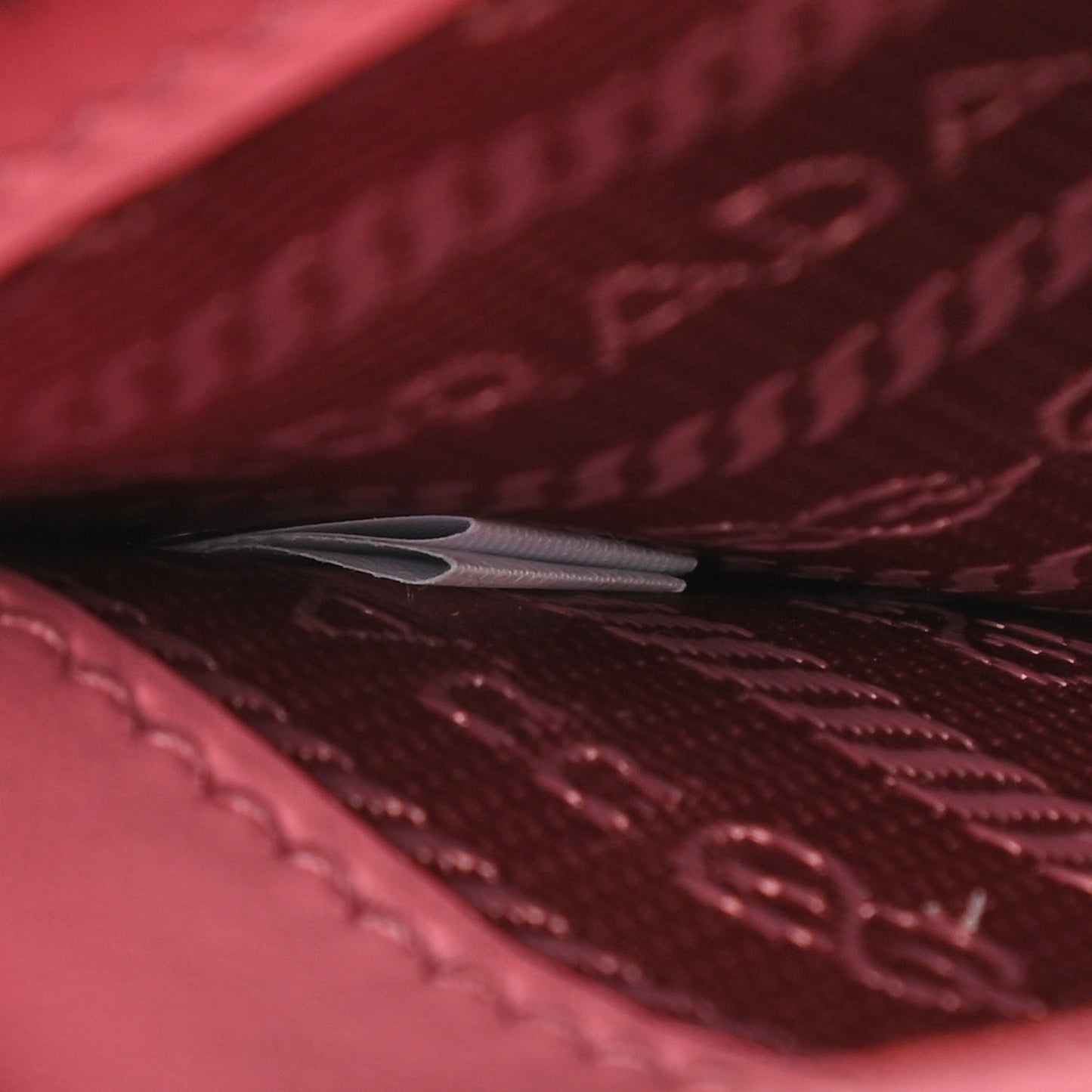 Saffiano Cuir Small Kristen Petalo