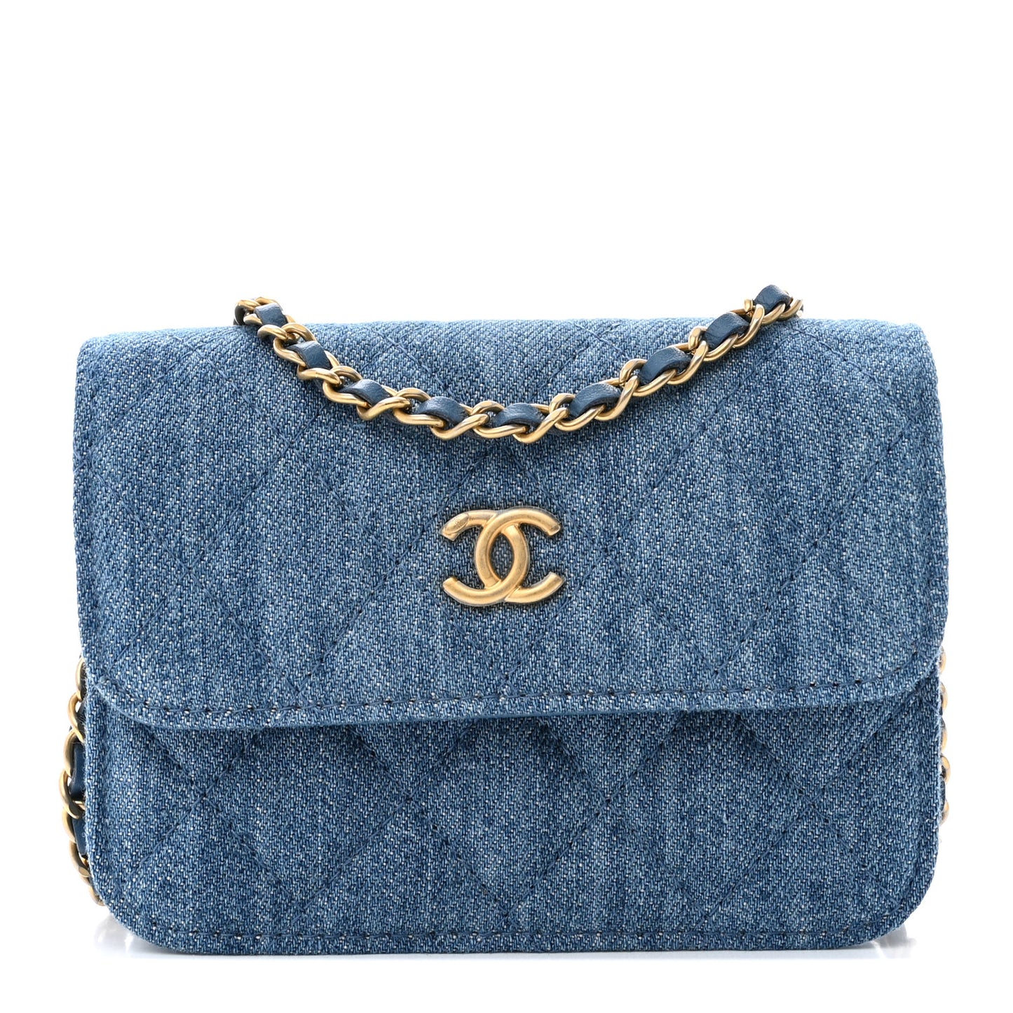 Denim Quilted CC Pearl Crush Clutch With Chain Blue
