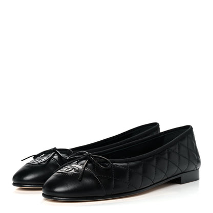 Chanel Aged Calfskin Quilted CC Cap Toe Ballerina Flats 39 Black 3 of 9