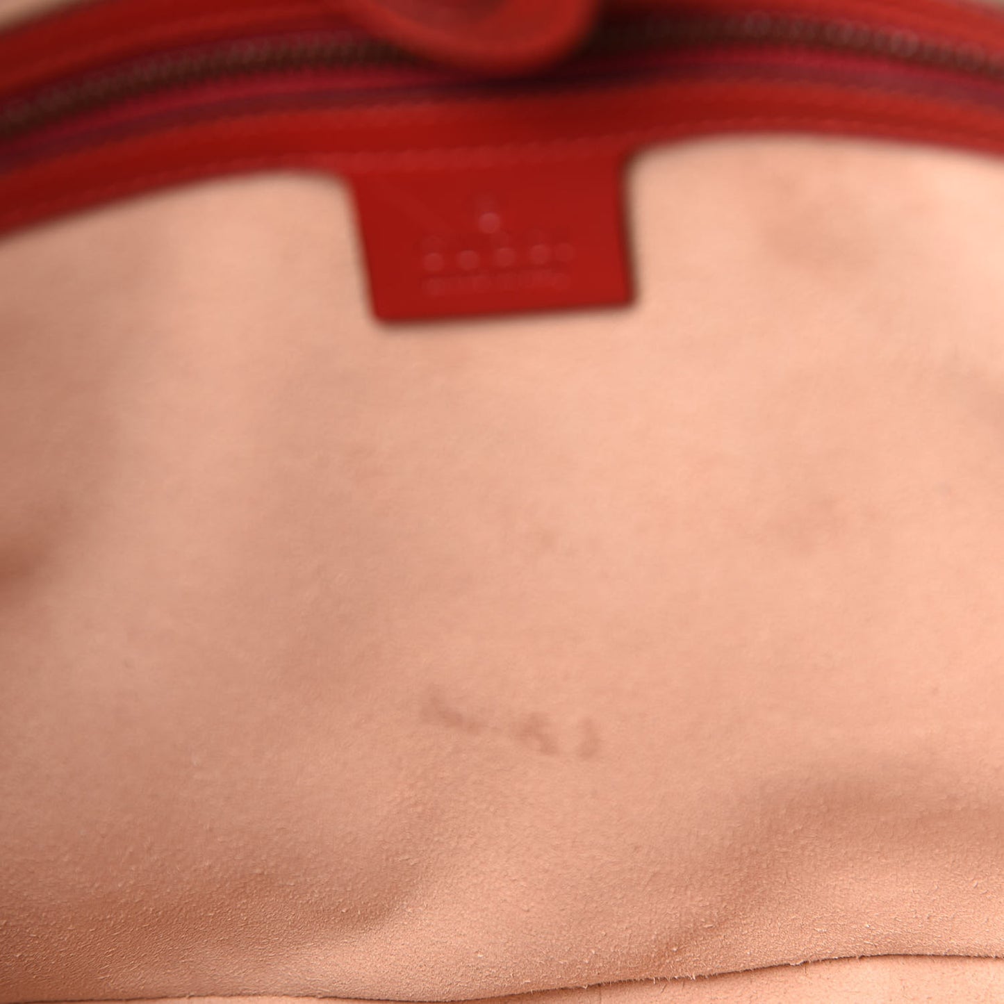 Calfskin Matelasse Medium GG Marmont Shoulder Tote Bag Hibiscus Red