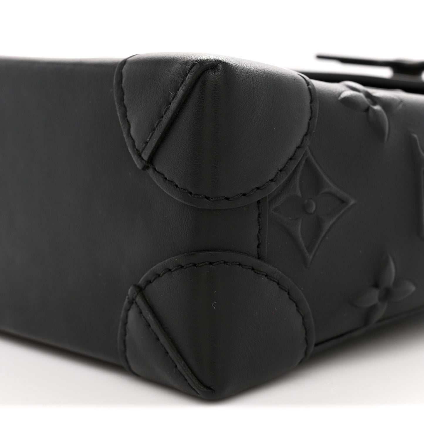 Monogram Seal Steamer XS Black