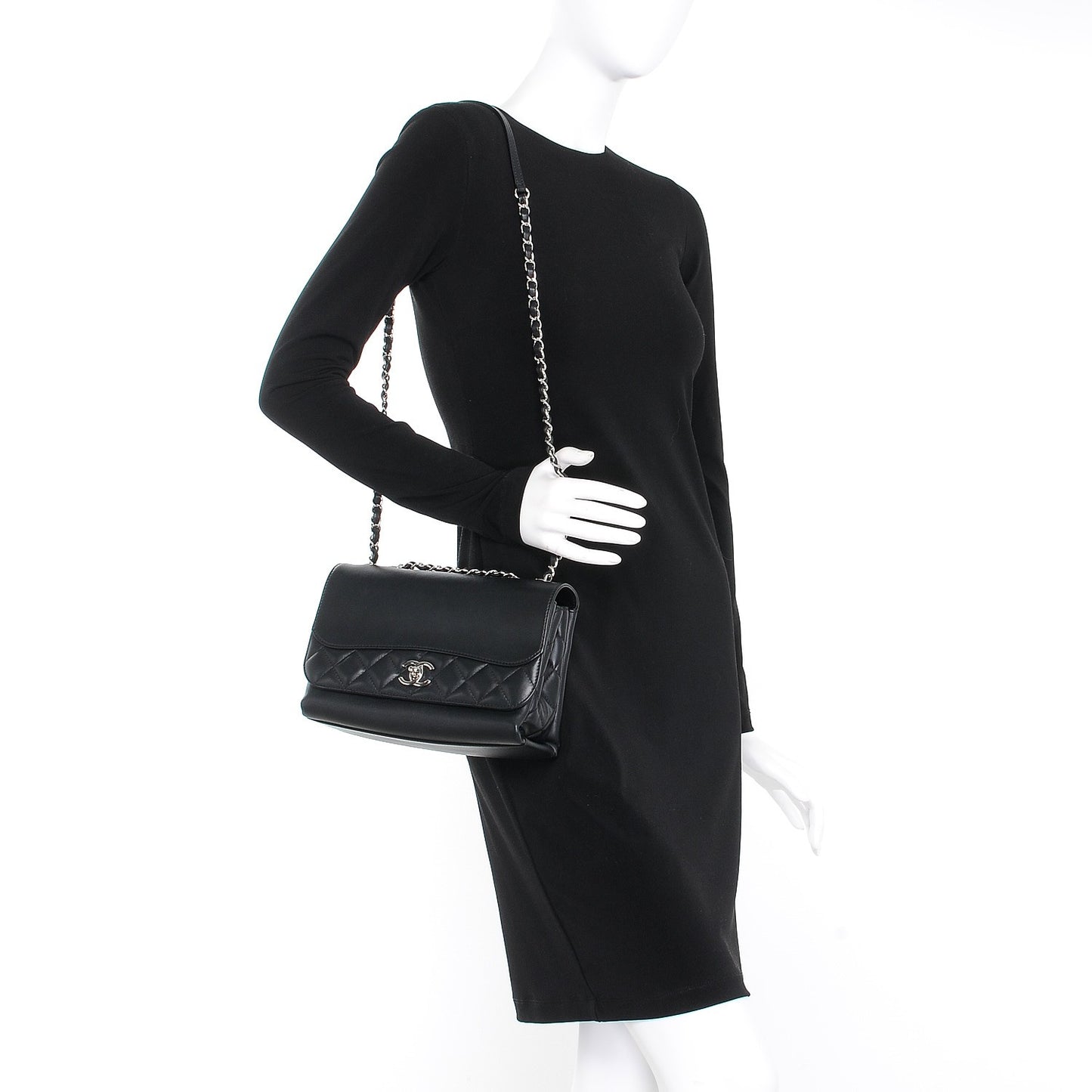Calfskin Small Tramezzo Flap Black