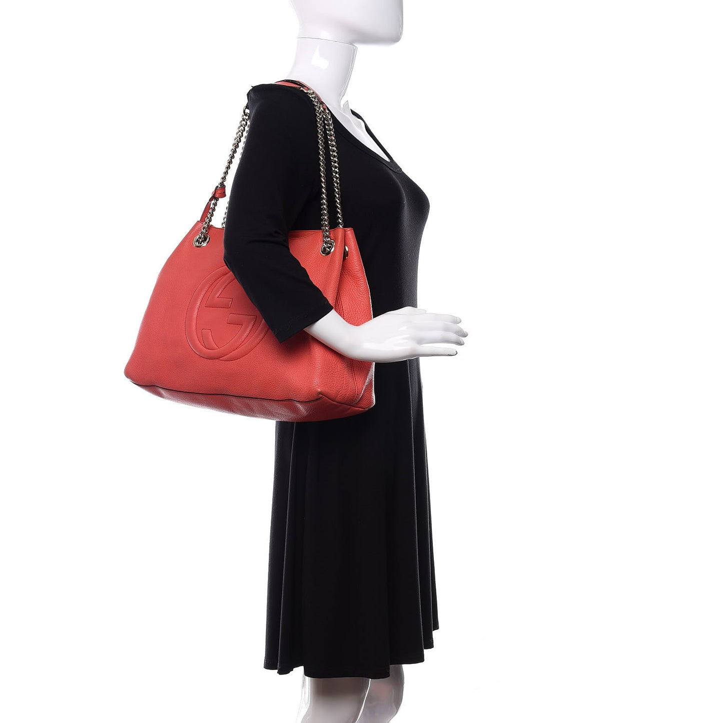 Pebbled Calfskin Medium Soho Chain Shoulder Bag Begonia Pink