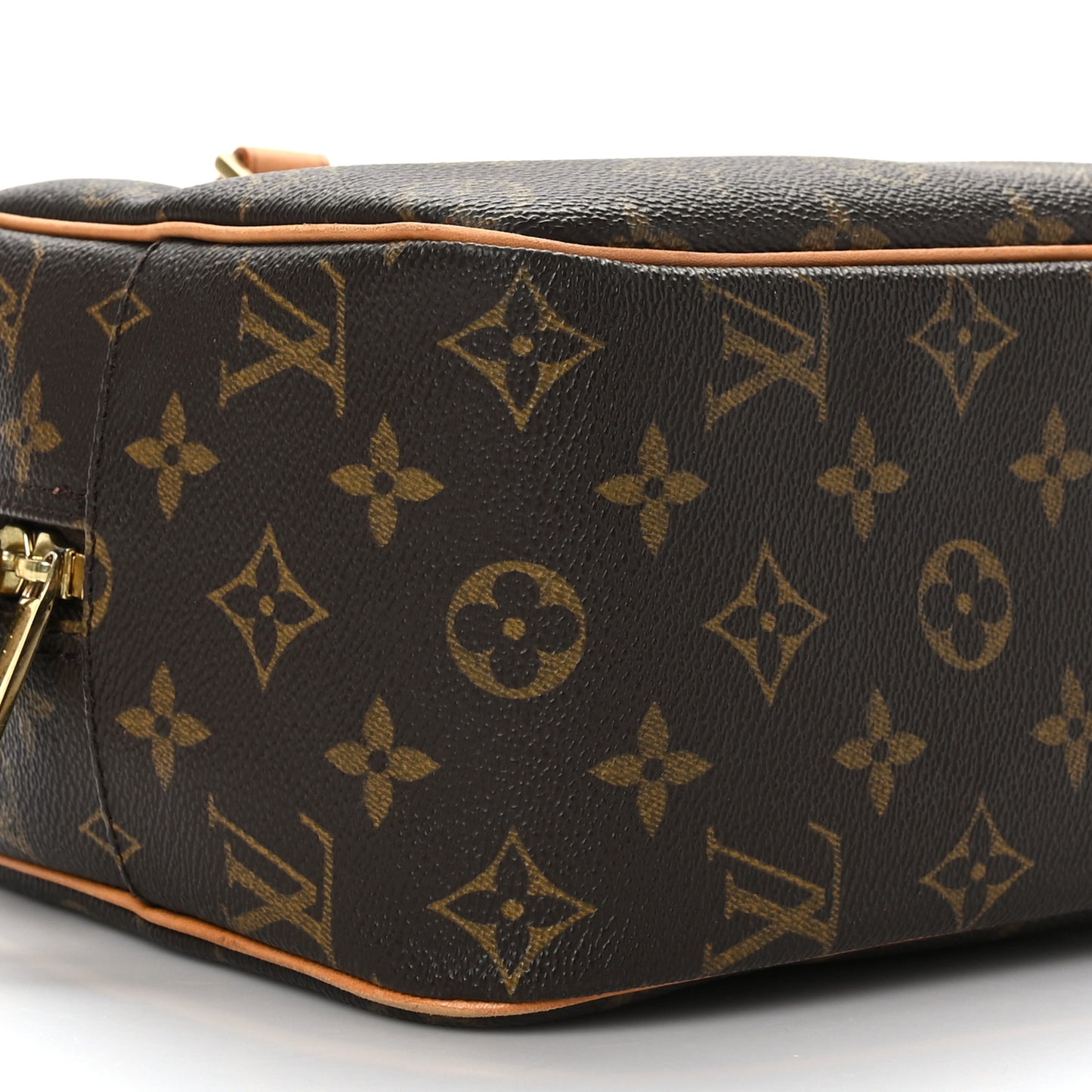 Monogram Cite MM