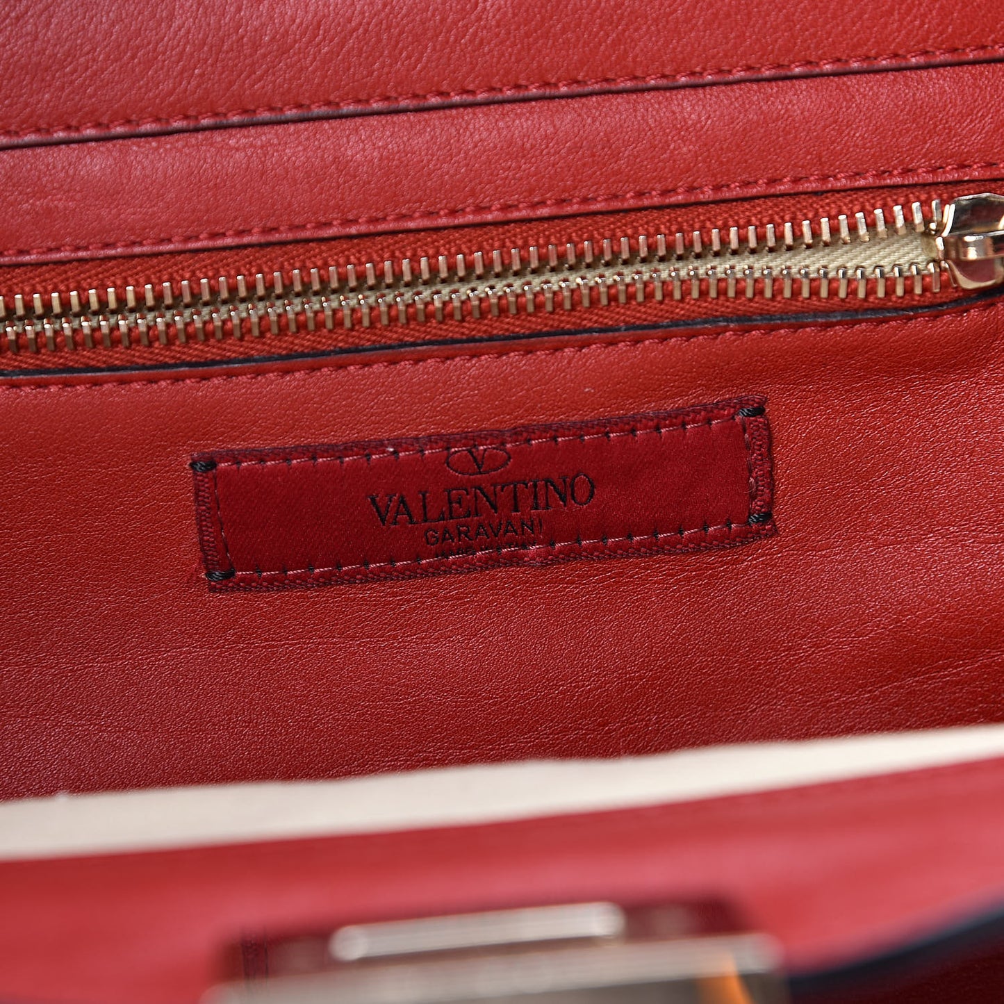 Vitello Small Rockstud Tote Rosso Valentino