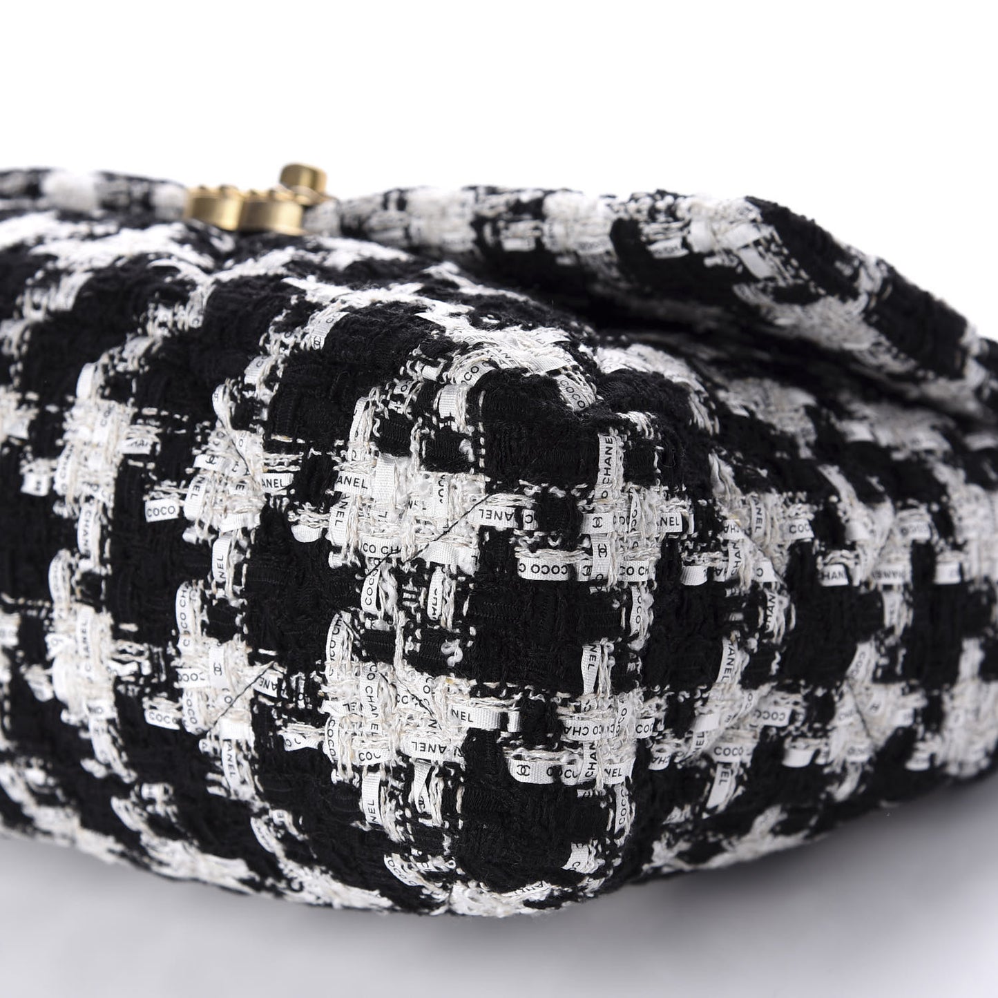 Tweed Quilted Large 19 Flap Black Ecru White