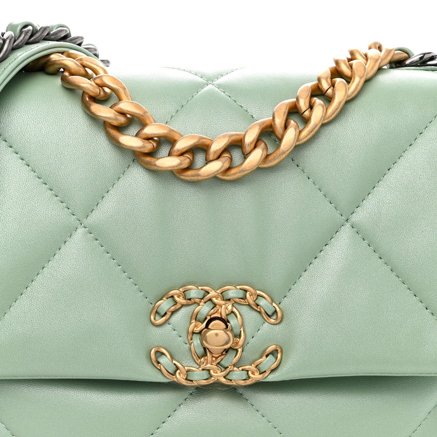 Shiny Lambskin Quilted Medium Chanel 19 Flap Light Green