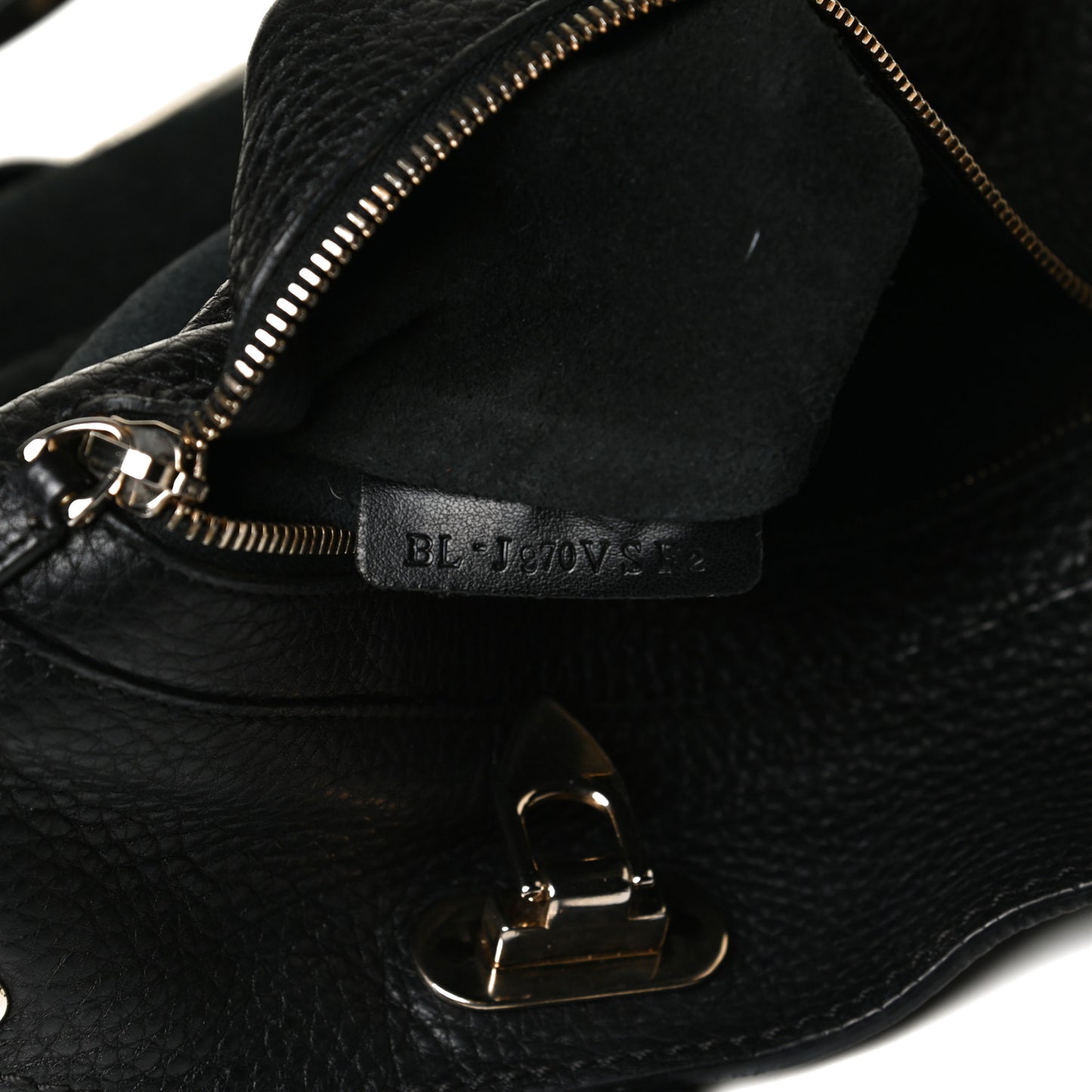 Pebbled Calfskin Medium Rockstud Tote Black