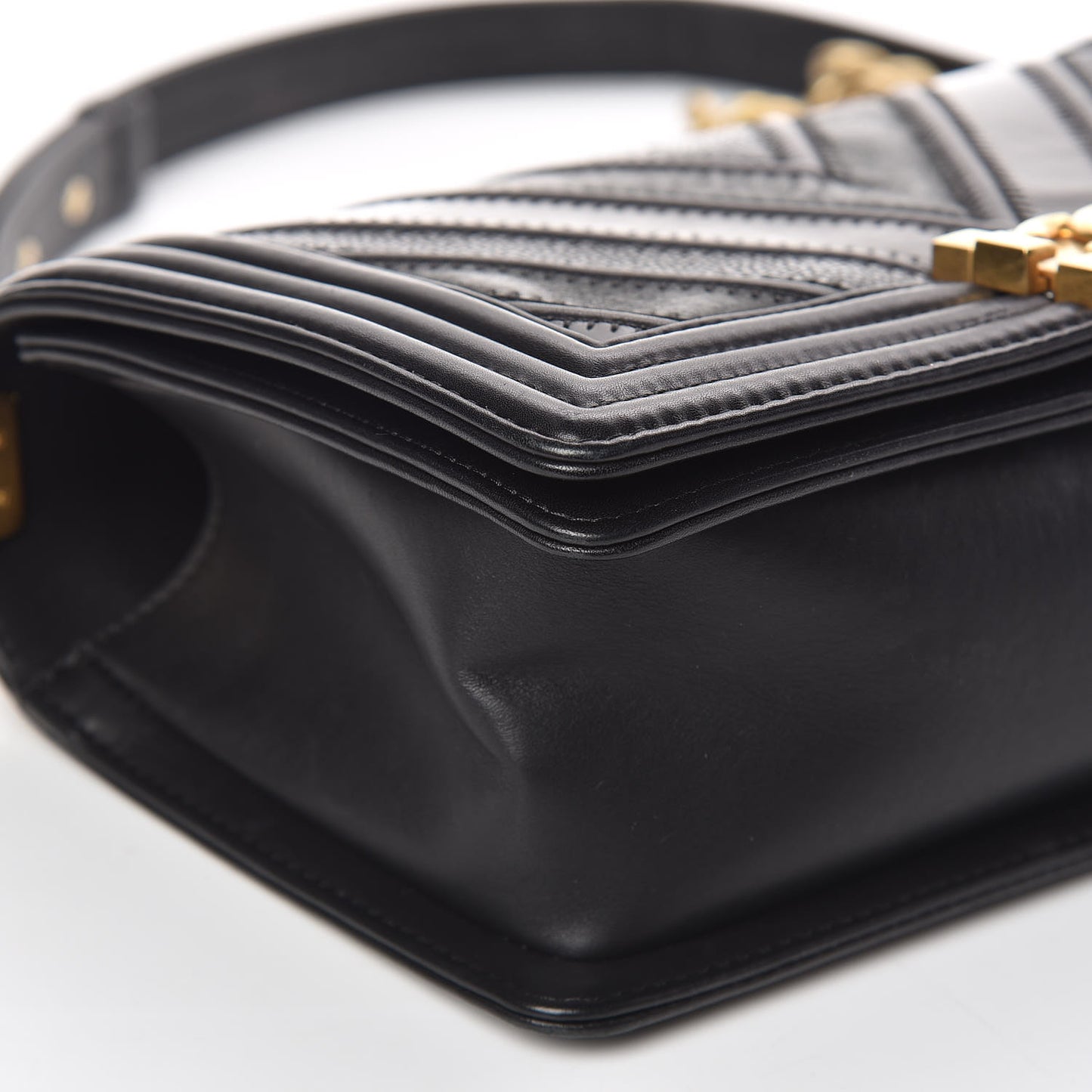 Caviar Suede Calfskin Chevron Medium Boy Flap Black