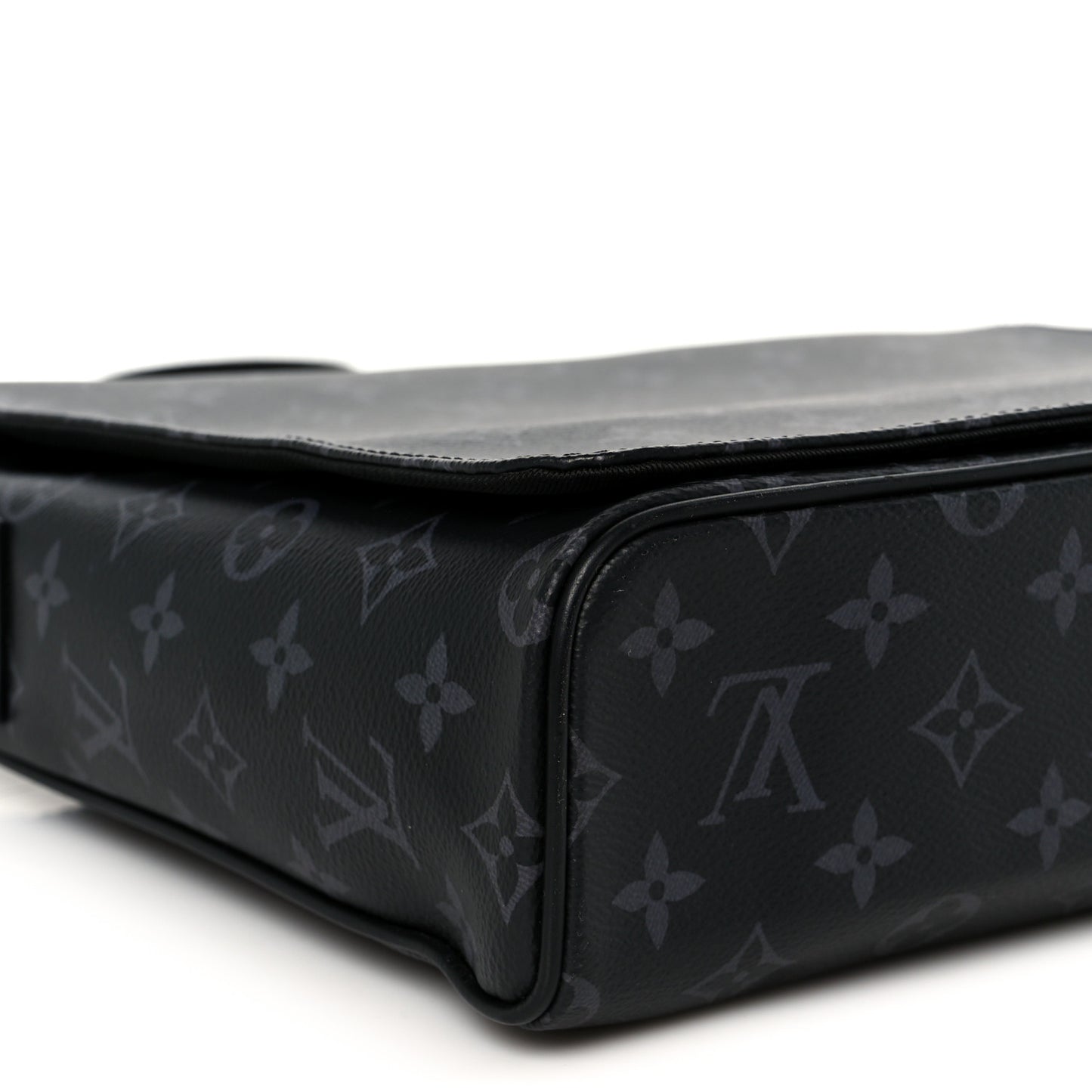 Monogram Eclipse District MM