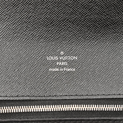 Louis Vuitton Epi Clery Black 6 of 15