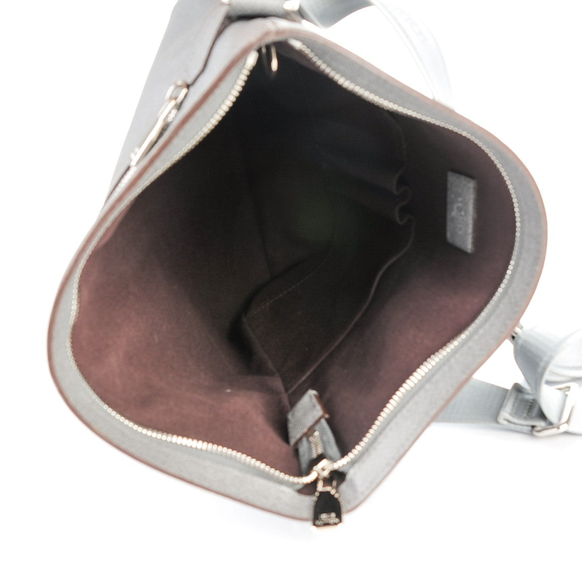 Louis Vuitton Taiga Sasha Messenger Glacier 5 of 7