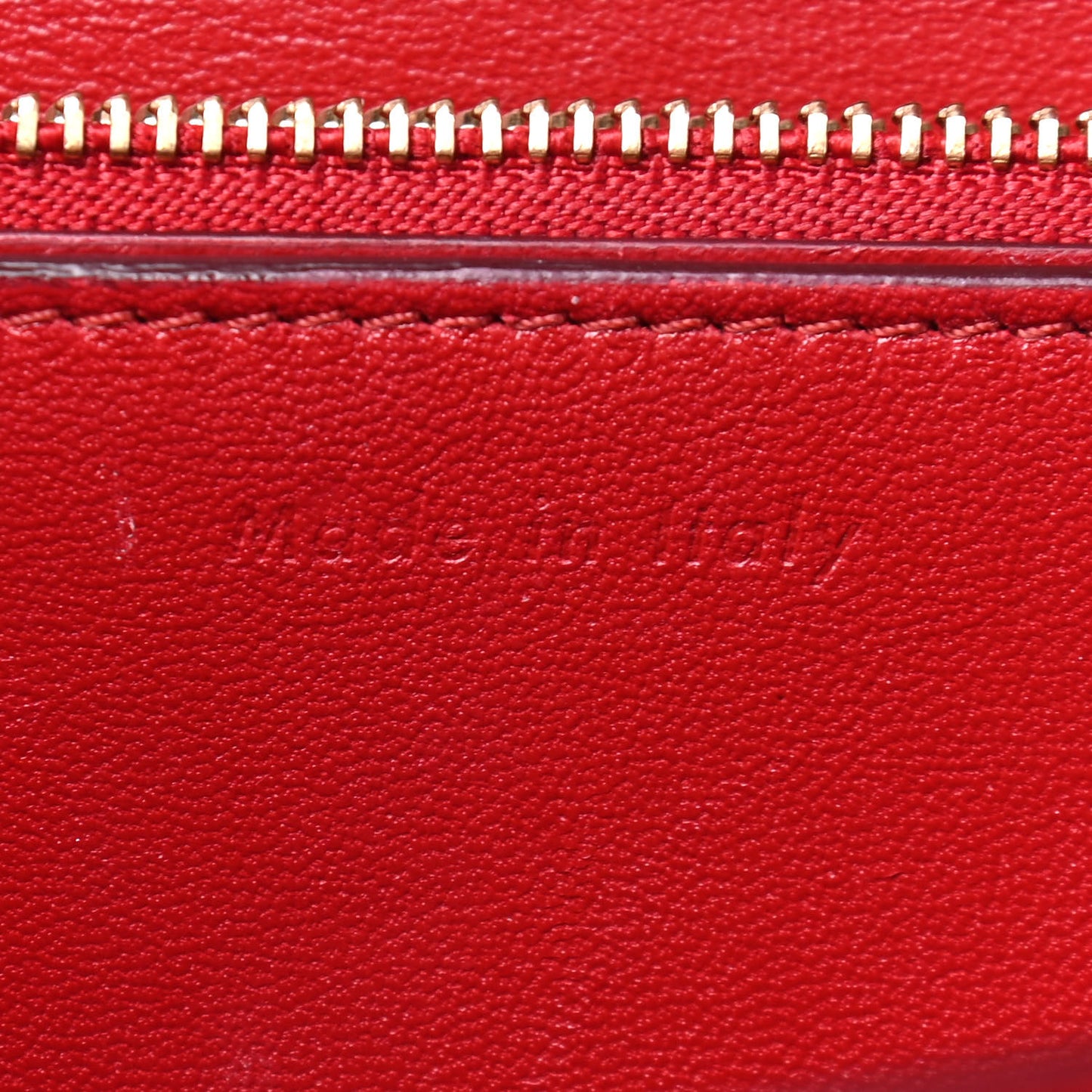 Box Calfskin Medium Classic Box Flap Bag Red