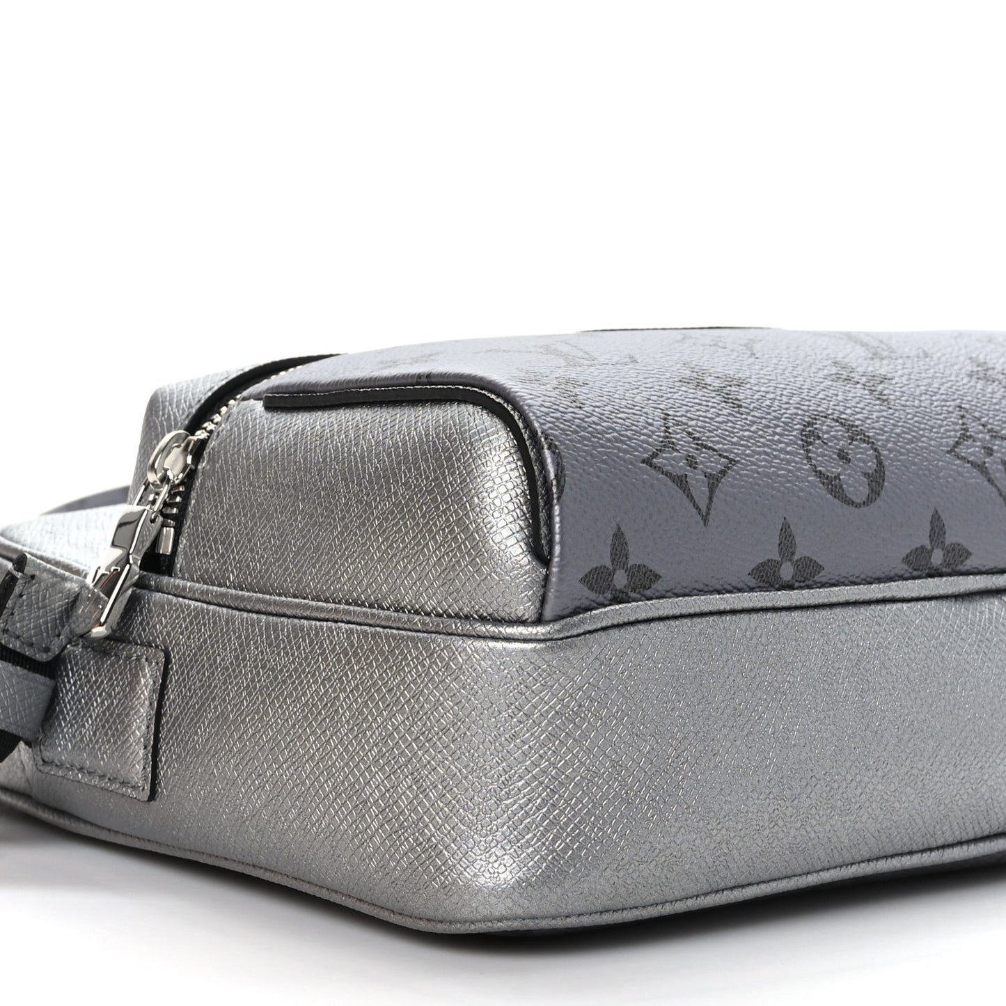 Taigarama Outdoor Messenger Gunmetal