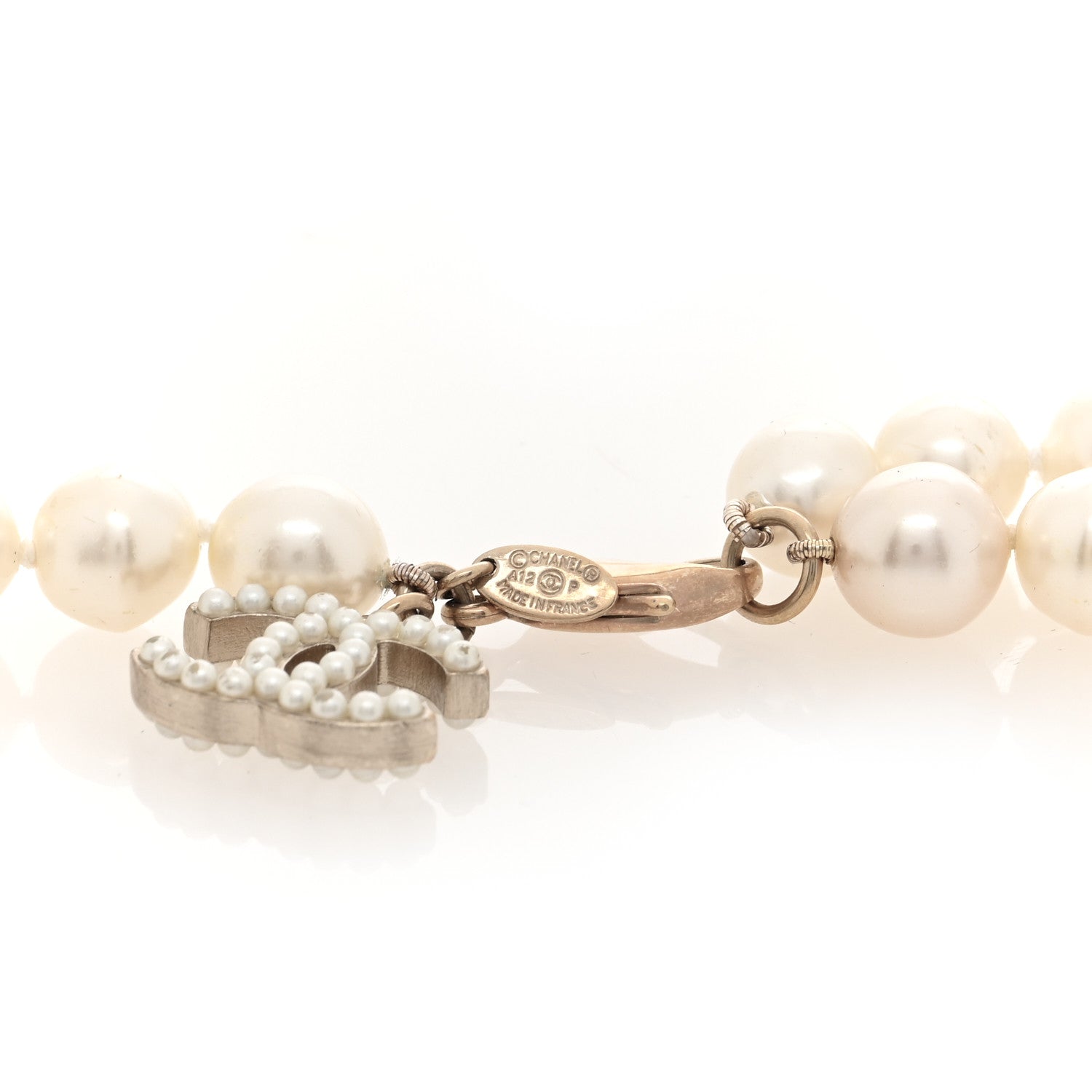 Chanel Pearl CC Belt Gold 3 of 3