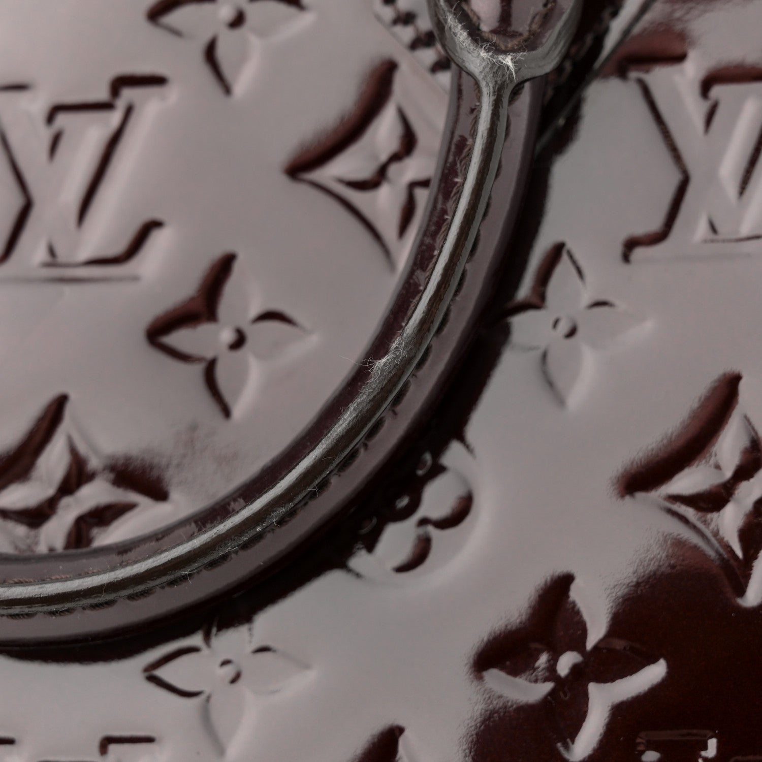 Louis Vuitton Vernis Alma MM Amarante 11 of 11