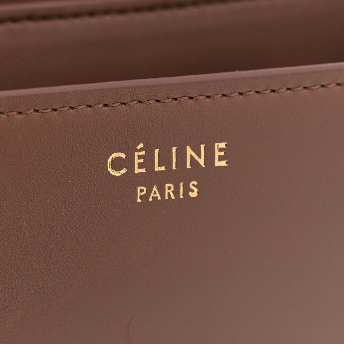 Box Calfskin Medium Classic Box Flap Bag Camel