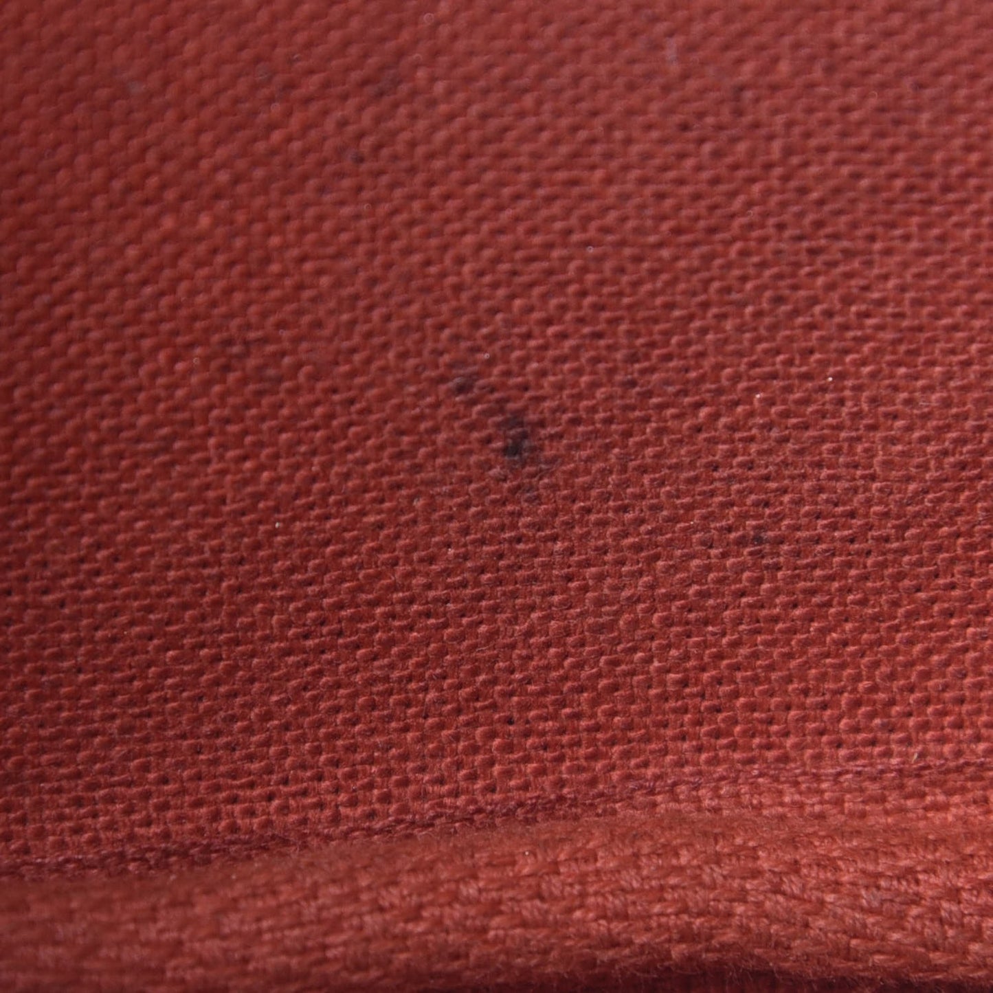 Damier Ebene Bucket Pochette Accessories