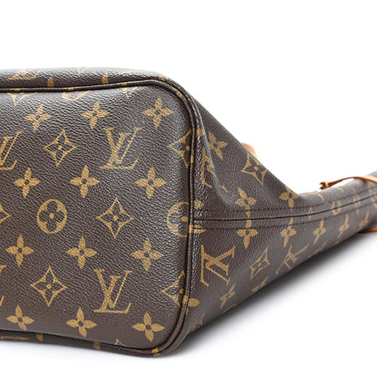 Louis Vuitton Monogram Neverfull MM 9 of 10