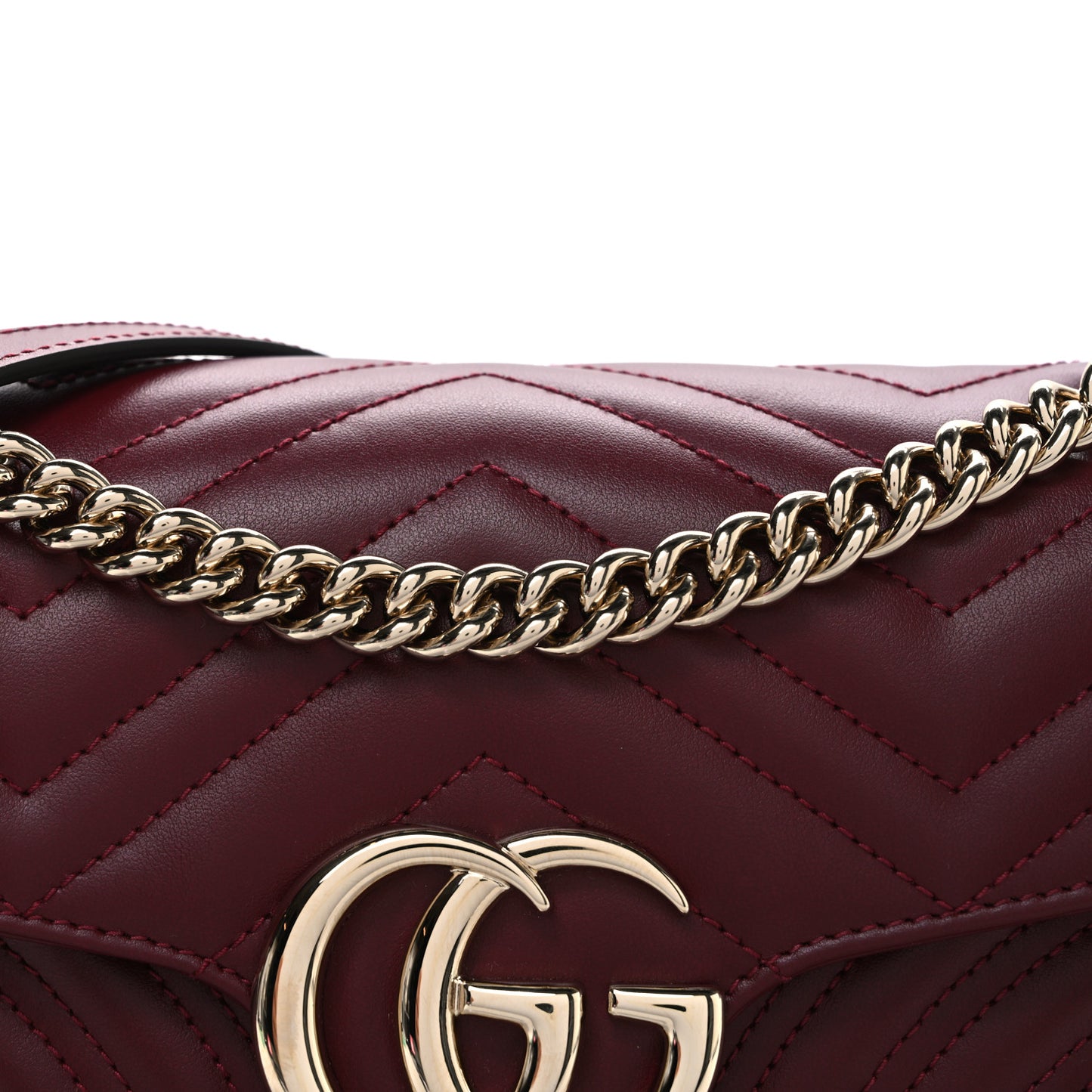 Calfskin Matelasse Medium GG Marmont Shoulder Bag Ancora Red